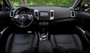 2010MitsubishiOutlanderSportDash-dFive001small